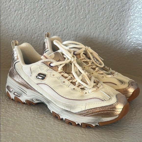 Skechers Women's D'Lites - Vintage Vision Sneaker Natural/Gold Size 9 - Picture 2 of 6